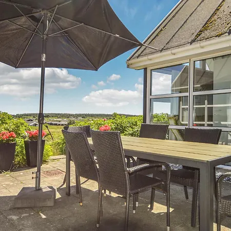 Holiday home Awesome In With Wifi Lokken